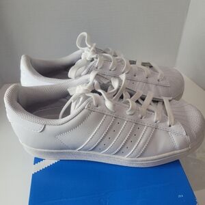 Adidas Superstar J Shell Toe Big Kids Size 5 Unisex